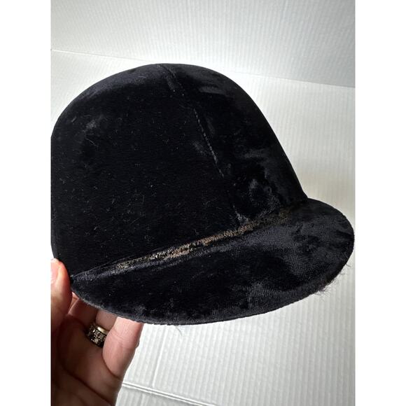 Harry Hall Riding Hat Helmet black velvet size 7 1/8 made in England - Picture 12 of 12